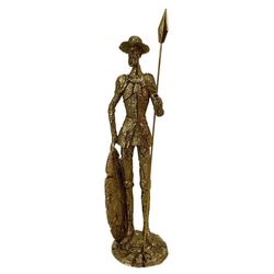 Figura Don Quijote Decorativo 10x9.5x35.5 Cm - Concepts