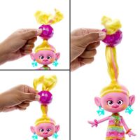 Muñeca Revelaciones Peluquerías Vivas Trolls