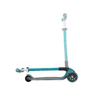 Scooter Con Luces Y Pulsador Seguro - Globber Varios Colores