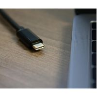 Cable con Conector Usb Tipo-C Macho a Hdmi Macho 1.8 M - Xtech