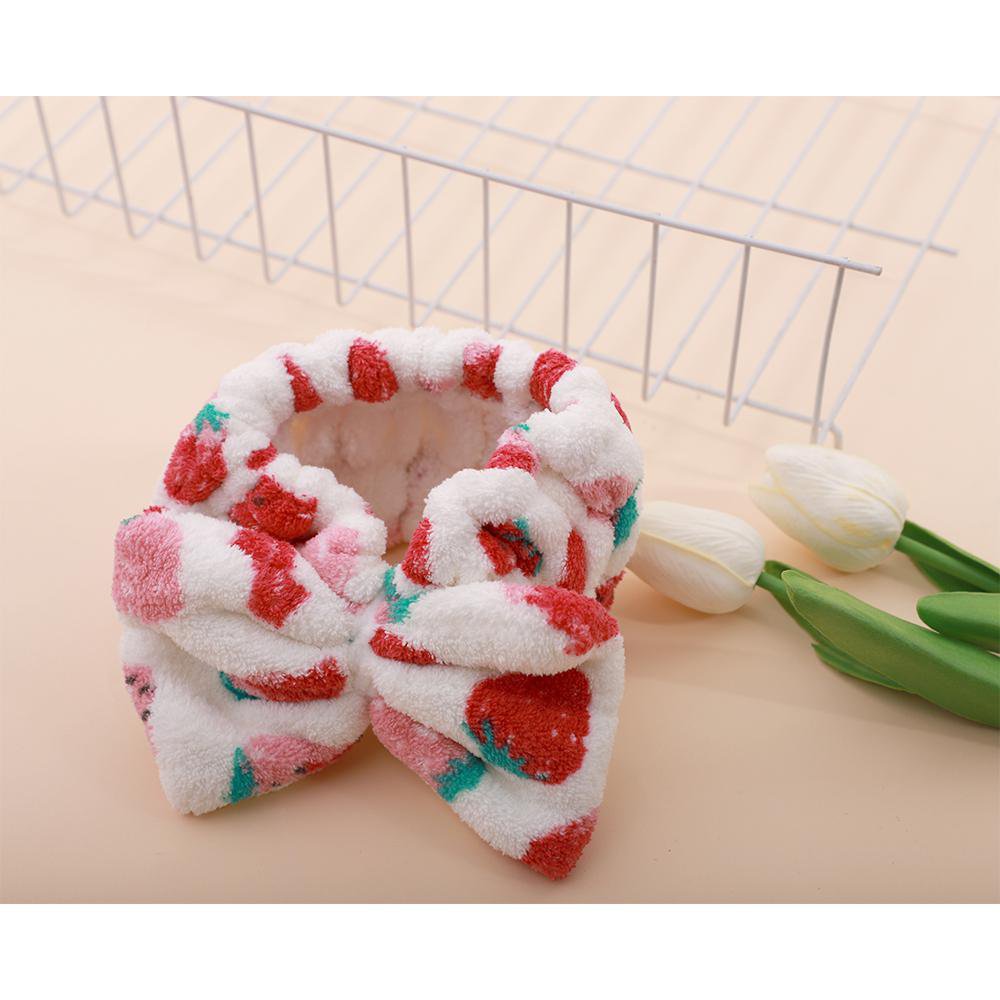 Banda para Cabello 18 x 9 cm Diseño Fresas Color Blanco y Rosado