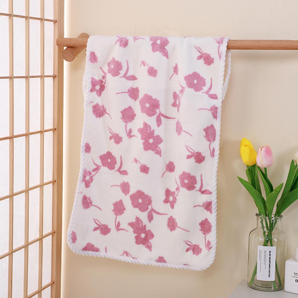 Toalla de Mano de Microfibra 75 x 35 cm Color Blanco y Rosado Diseño Flores