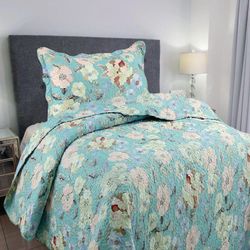 Set de Cubrecama Estampado Flores - Viva Varios Tamaños