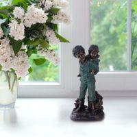 Escultura-Decorativa-De-Niños-Con-Mascota-19.5X15X40.5-Cm---Concepts